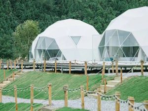 民宿户外星空房
